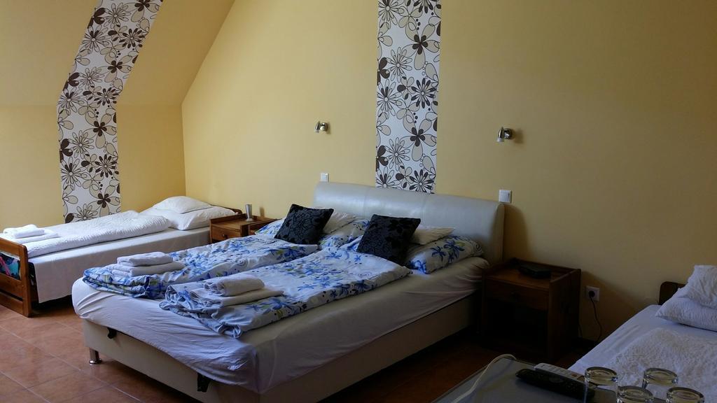 Bastya Hotel Makó Εξωτερικό φωτογραφία